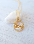 Collar Love en Oro Relleno de Nácar