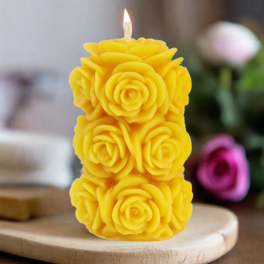 rosette beeswax candle made of 100% beeswax