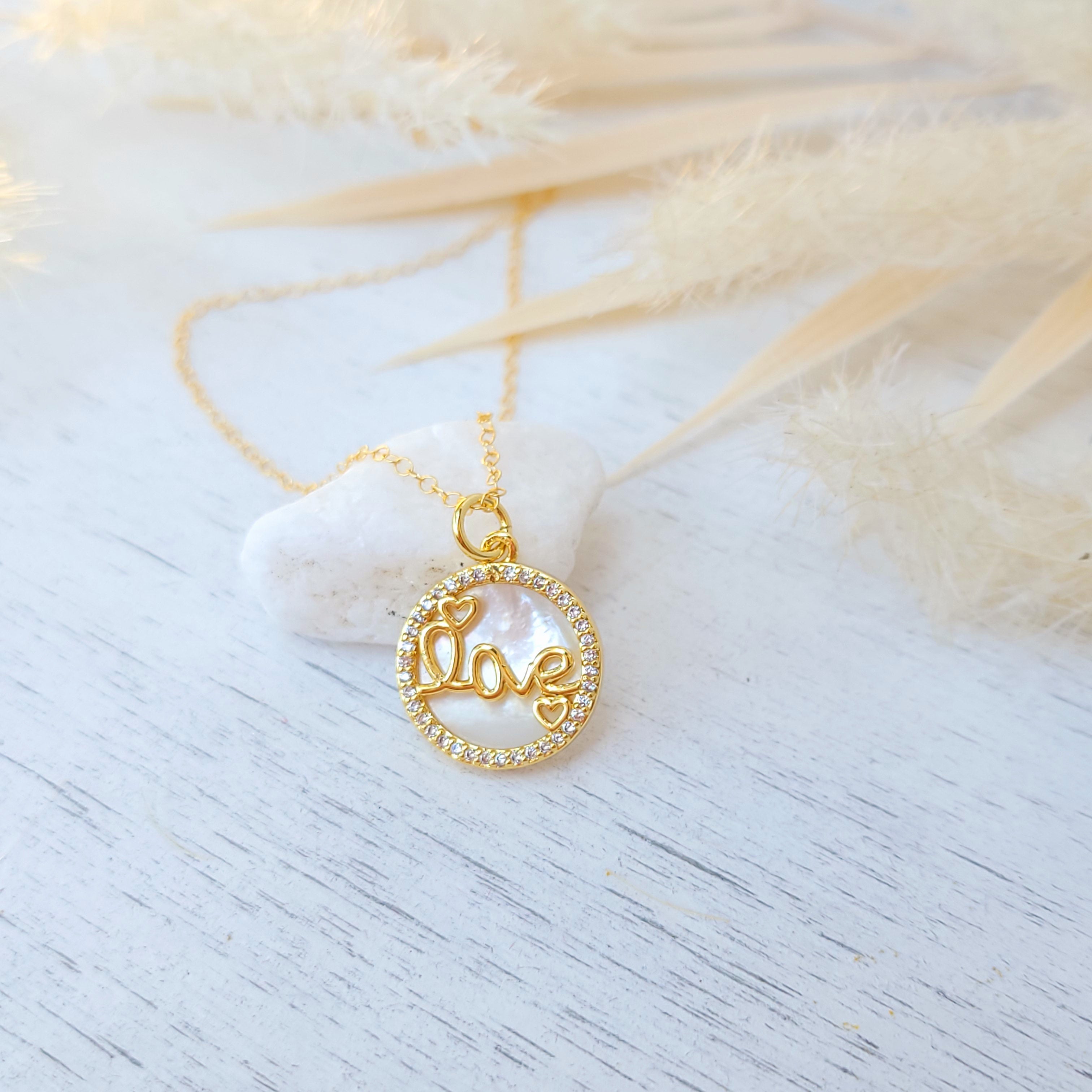 Love Necklace in Gold Filled with Mother Of Pearl