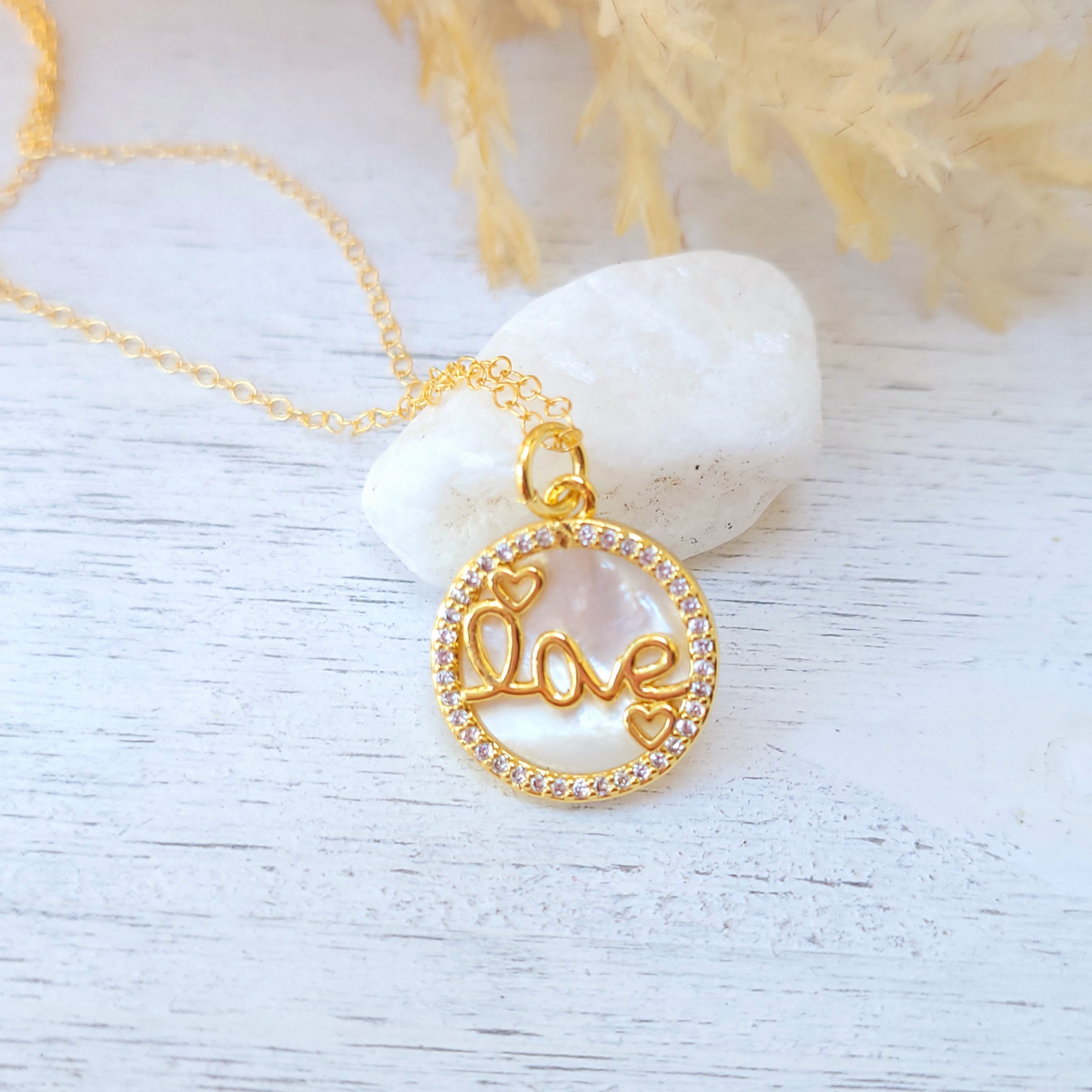 Love Necklace in Gold Filled with Mother Of Pearl